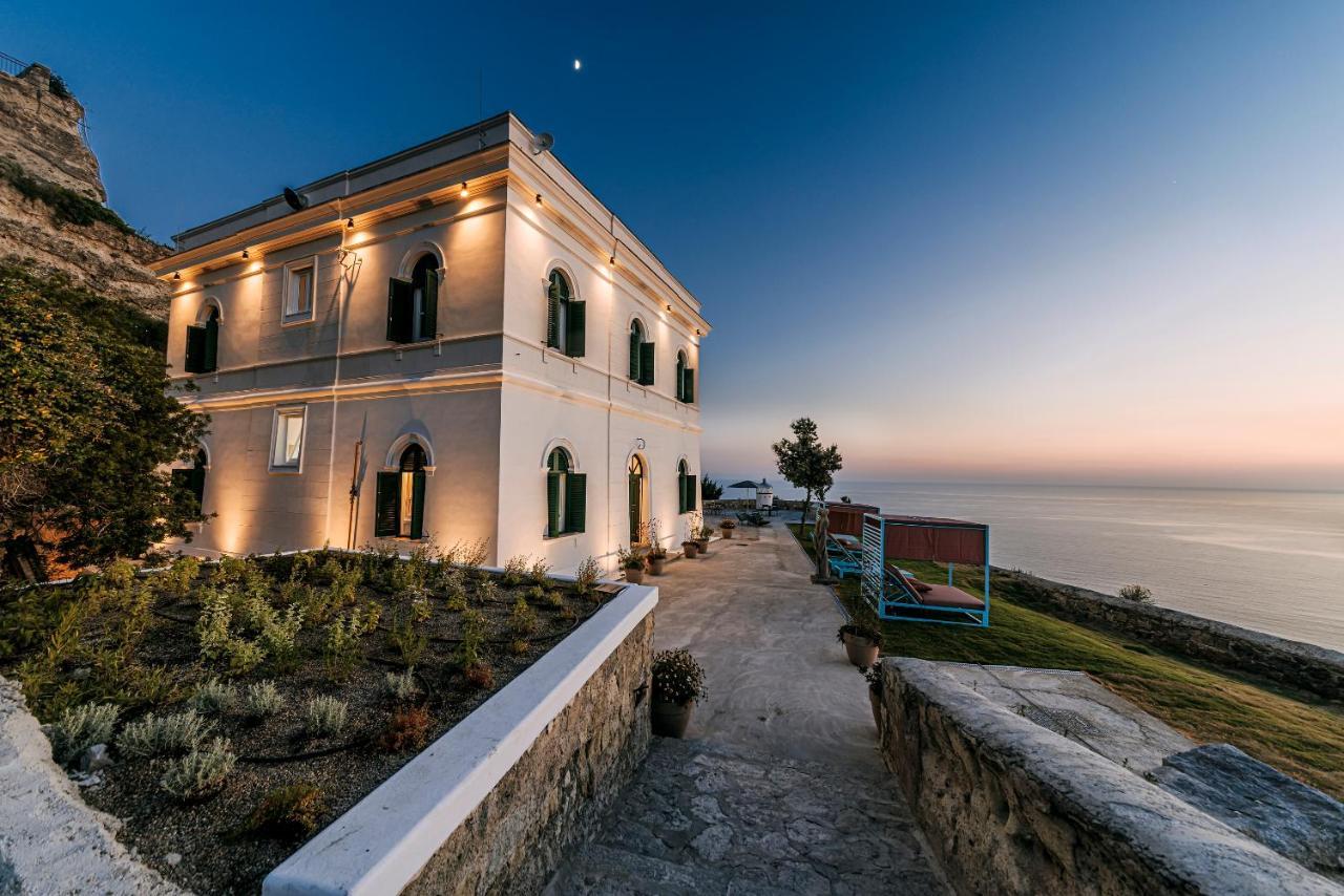 Faro Punta Imperatore Forio di Ischia エクステリア 写真