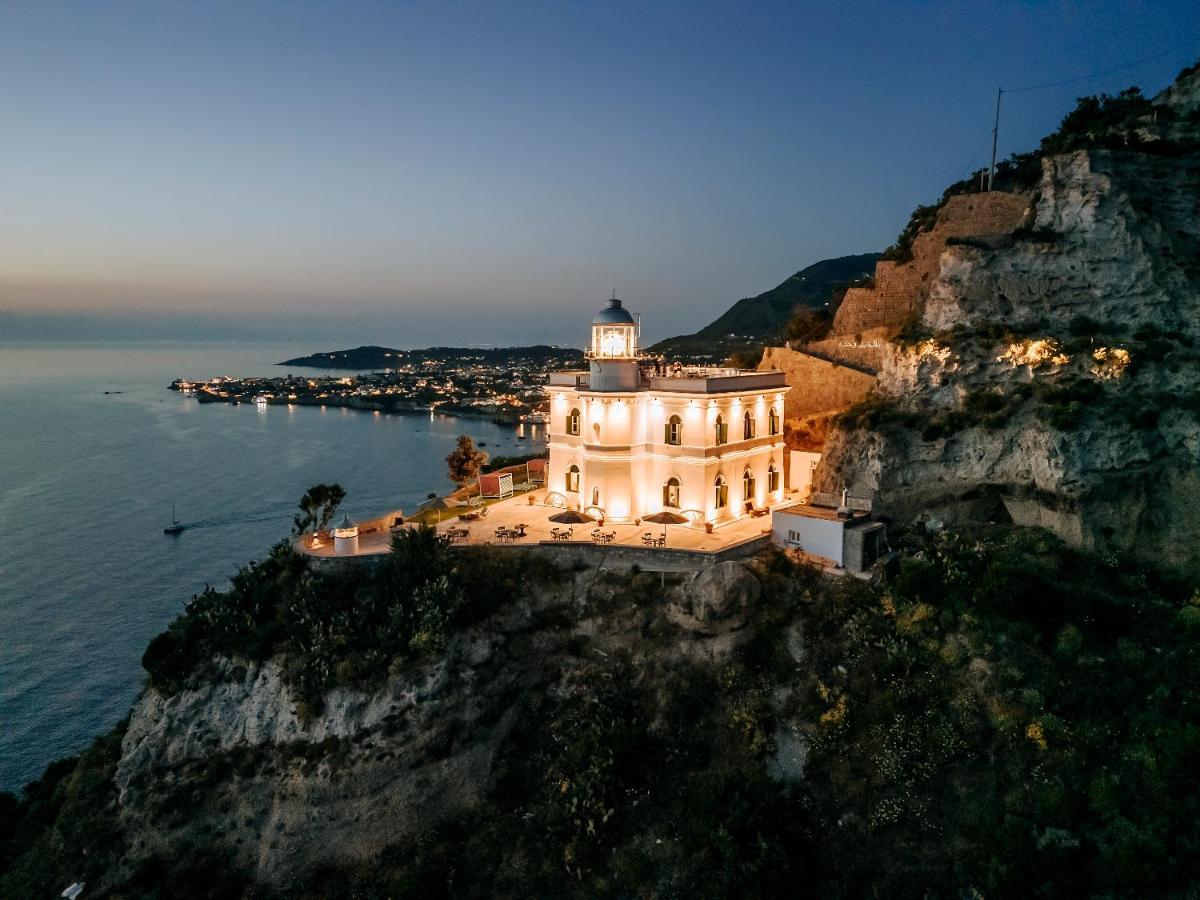 Faro Punta Imperatore Forio di Ischia エクステリア 写真